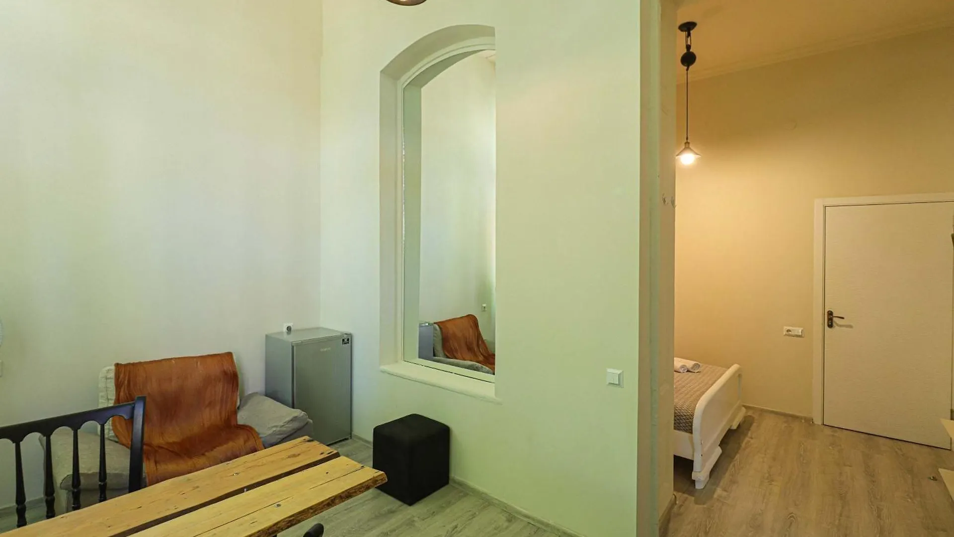 Cozy Studio For Couples Mtatsminda - By Wehost Tbilisi